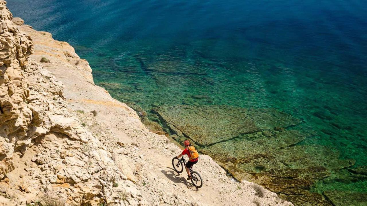 Terra Park Spiritos Ξενοδοχείο Kolan Εξωτερικό φωτογραφία